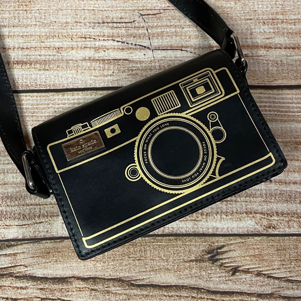 Kate Spade Lemon Street CAMERA Gwen Crossbody - Picture 3 of 13